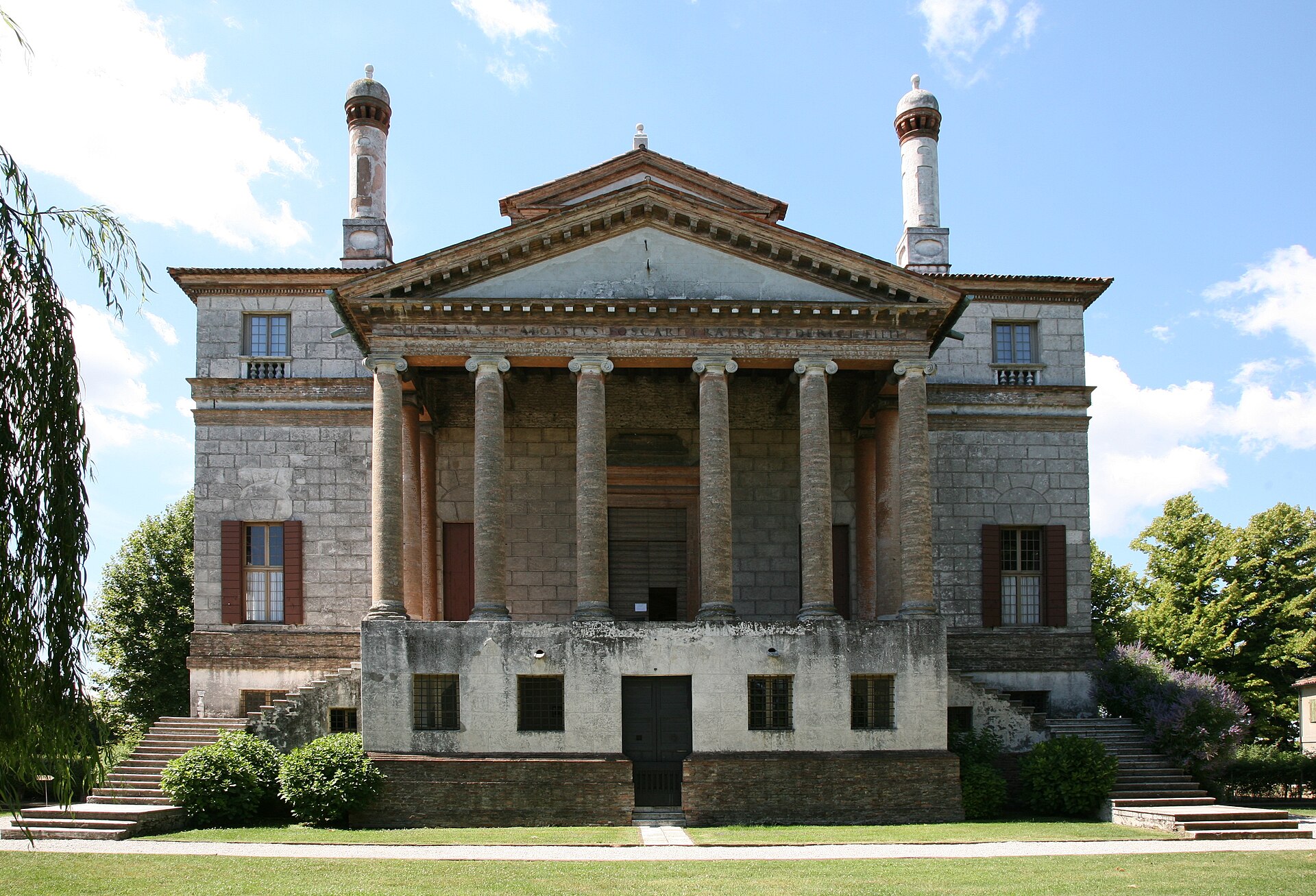 Villa Foscari, dite La Malcontenta, sur le canal de la Brenta à Mira